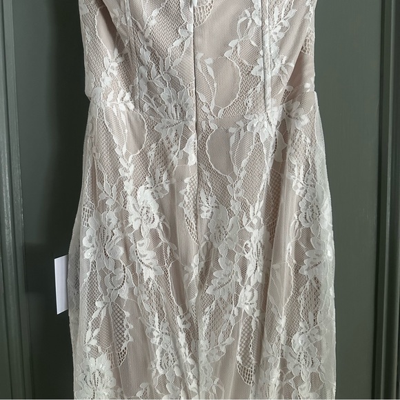 NWT Lulus Valeria White Lace Strapless Bustier Maxi Dress - Picture 12 of 13